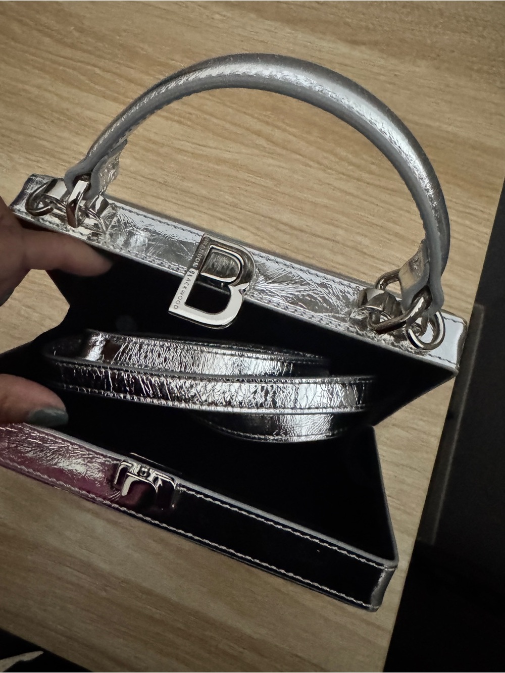 Brandon Blackwood Slim Trunk Mirror Silver Leather Bag - Picture 6 of 6